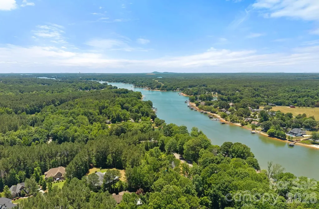 156 Crooked Branch Way Troutman NC 28166