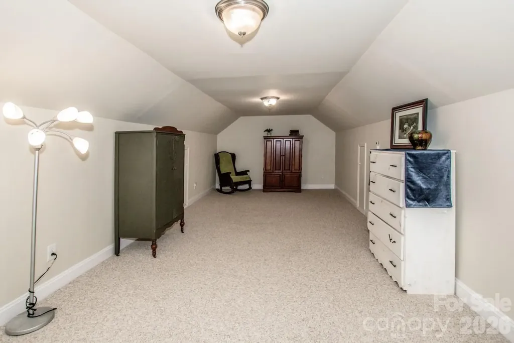 2860 Needmore Road Woodleaf NC 27054