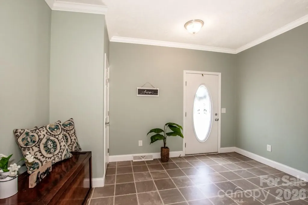 2860 Needmore Road Woodleaf NC 27054