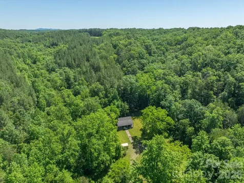 1194 Palmer Road Mill Spring NC 28756