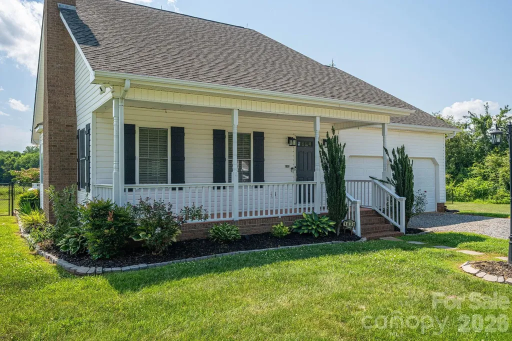 1038 Belwood Lawndale Road Lawndale NC 28090