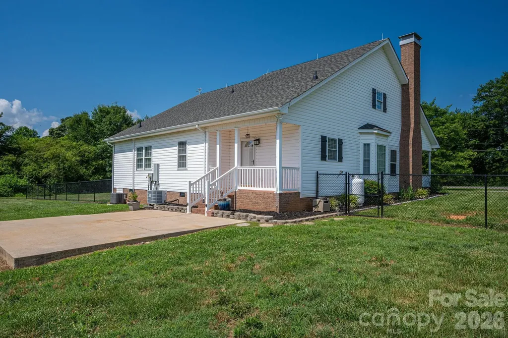 1038 Belwood Lawndale Road Lawndale NC 28090