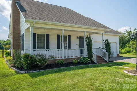 1038 Belwood Lawndale Road Lawndale NC 28090