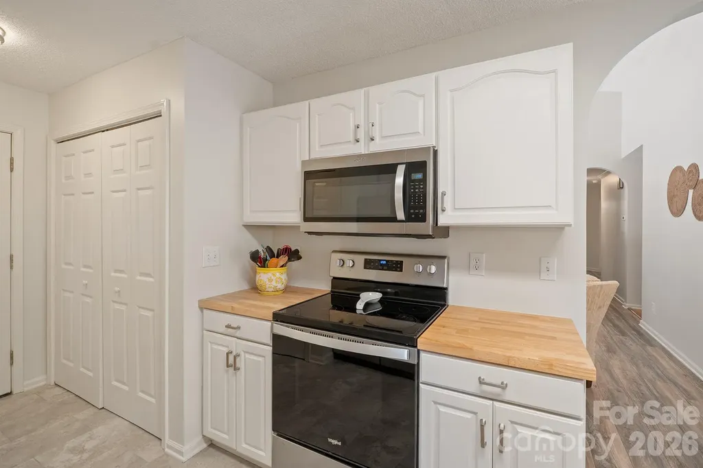 1133 Finger Bridge Road Hickory NC 28602
