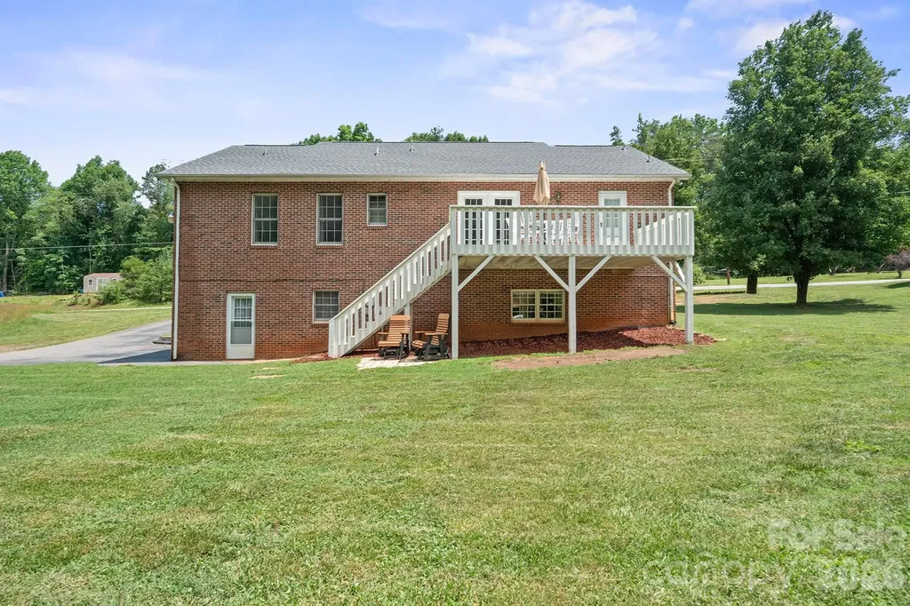 1133 Finger Bridge Road Hickory NC 28602