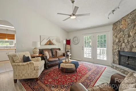 1133 Finger Bridge Road Hickory NC 28602