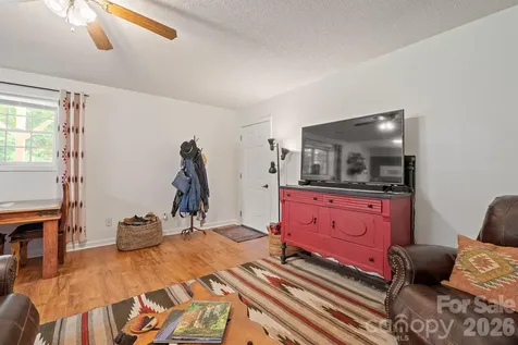 1133 Finger Bridge Road Hickory NC 28602