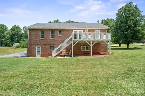 1133 Finger Bridge Road Hickory NC 28602