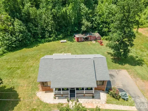 1133 Finger Bridge Road Hickory NC 28602
