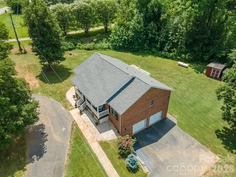 1133 Finger Bridge Road Hickory NC 28602
