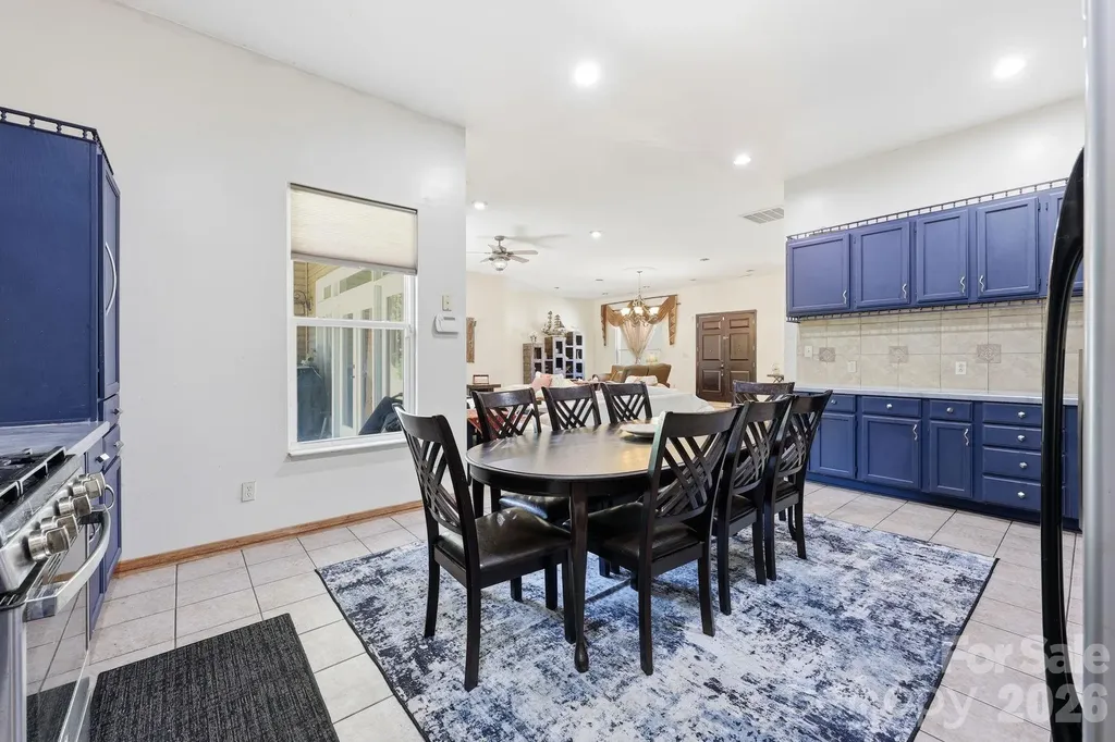 1803 Wilton Gate Drive Charlotte NC 28262
