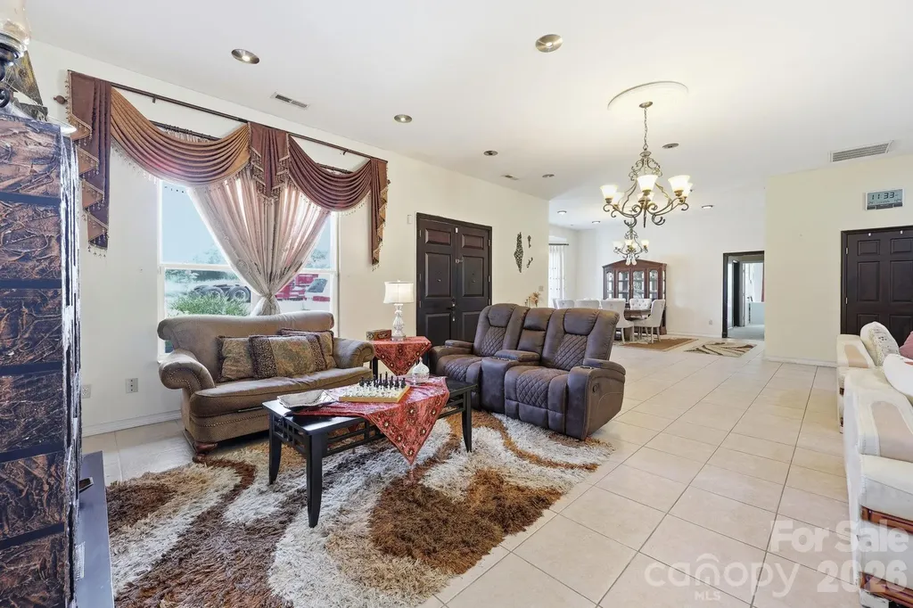 1803 Wilton Gate Drive Charlotte NC 28262
