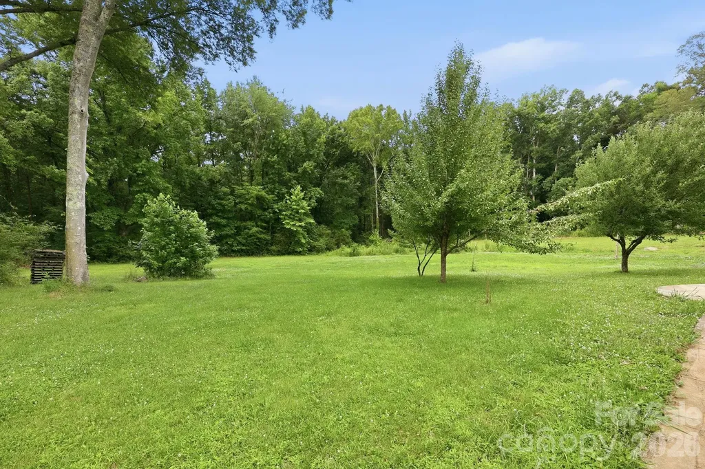 1803 Wilton Gate Drive Charlotte NC 28262