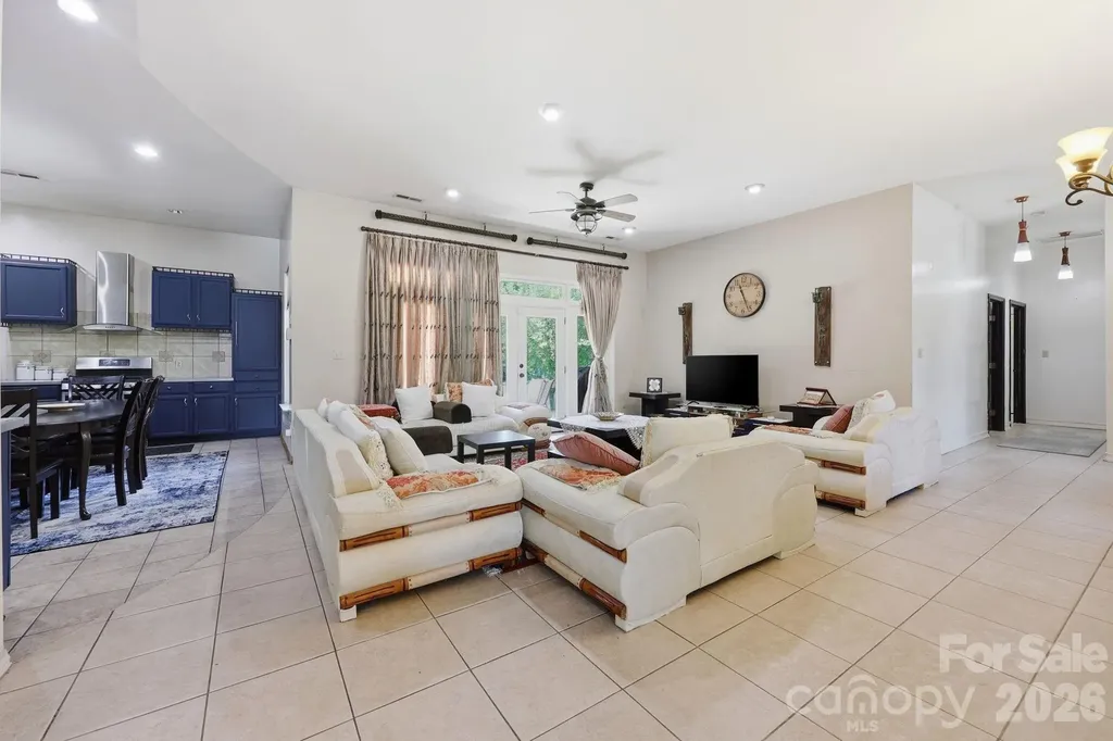 1803 Wilton Gate Drive Charlotte NC 28262