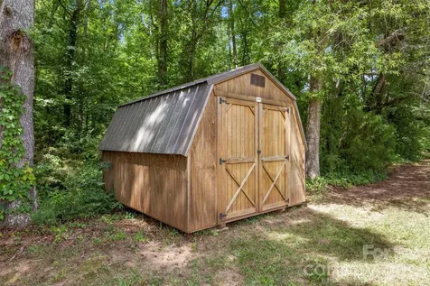 4933 Billy Wilson Road York SC 29745