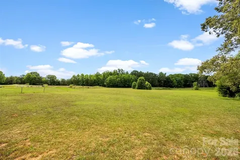 4933 Billy Wilson Road York SC 29745