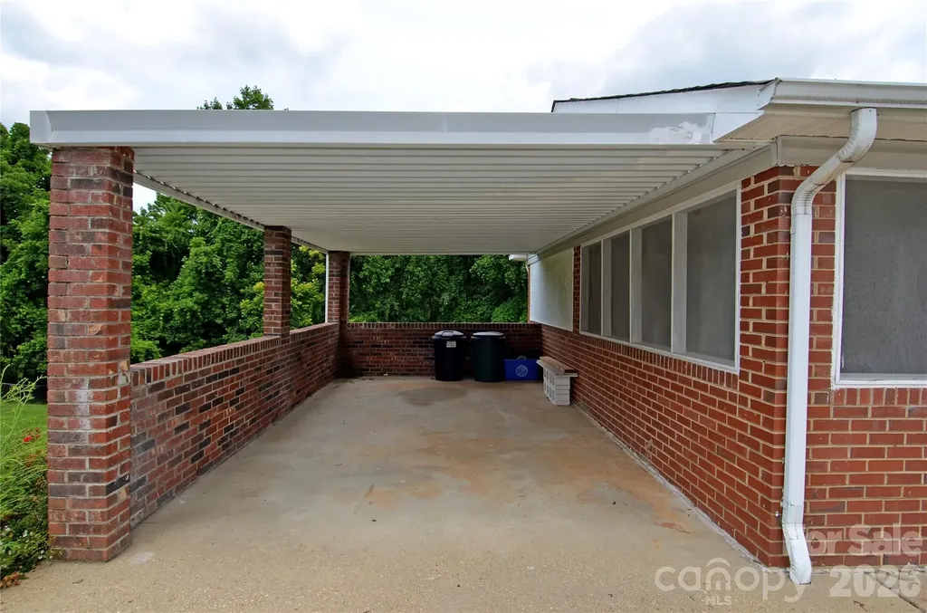 309 Morehead Road Marion NC 28752