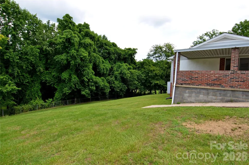 309 Morehead Road Marion NC 28752