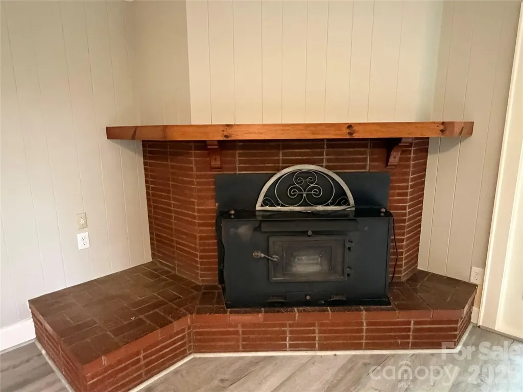 901 Ridgecrest Drive NE Lenoir NC 28645