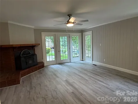 901 Ridgecrest Drive NE Lenoir NC 28645