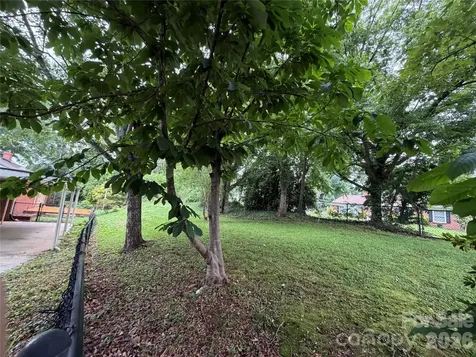901 Ridgecrest Drive NE Lenoir NC 28645