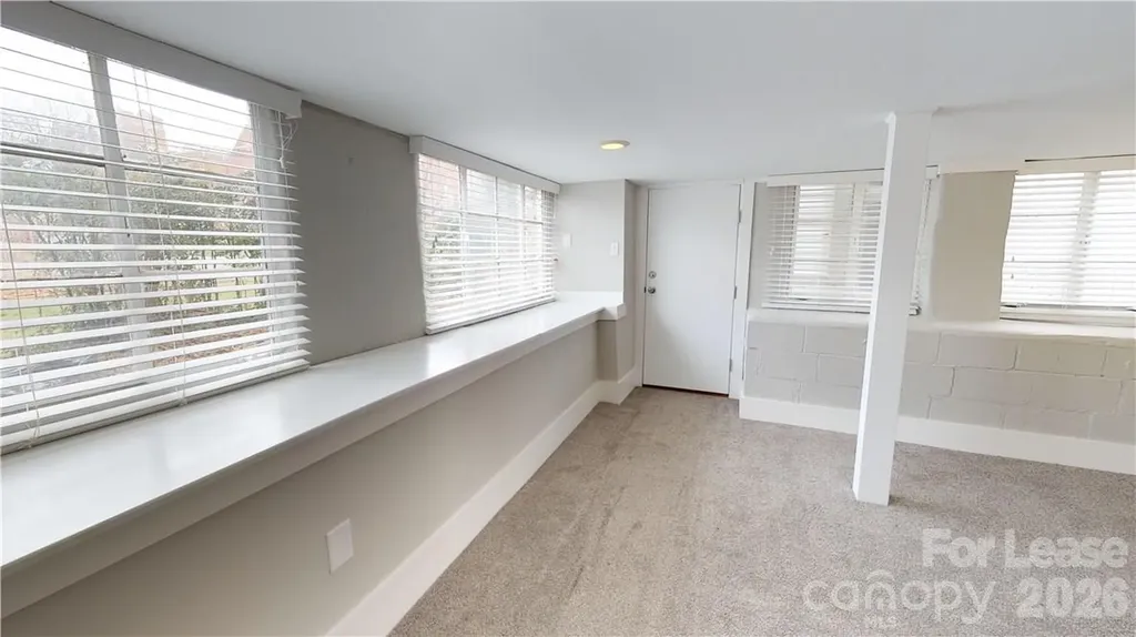 428 Hawthorne Lane Charlotte NC 28204