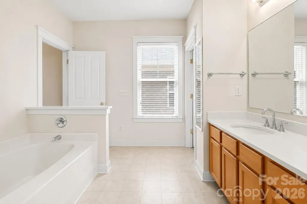 3044 Parker Green Trail Charlotte NC 28269
