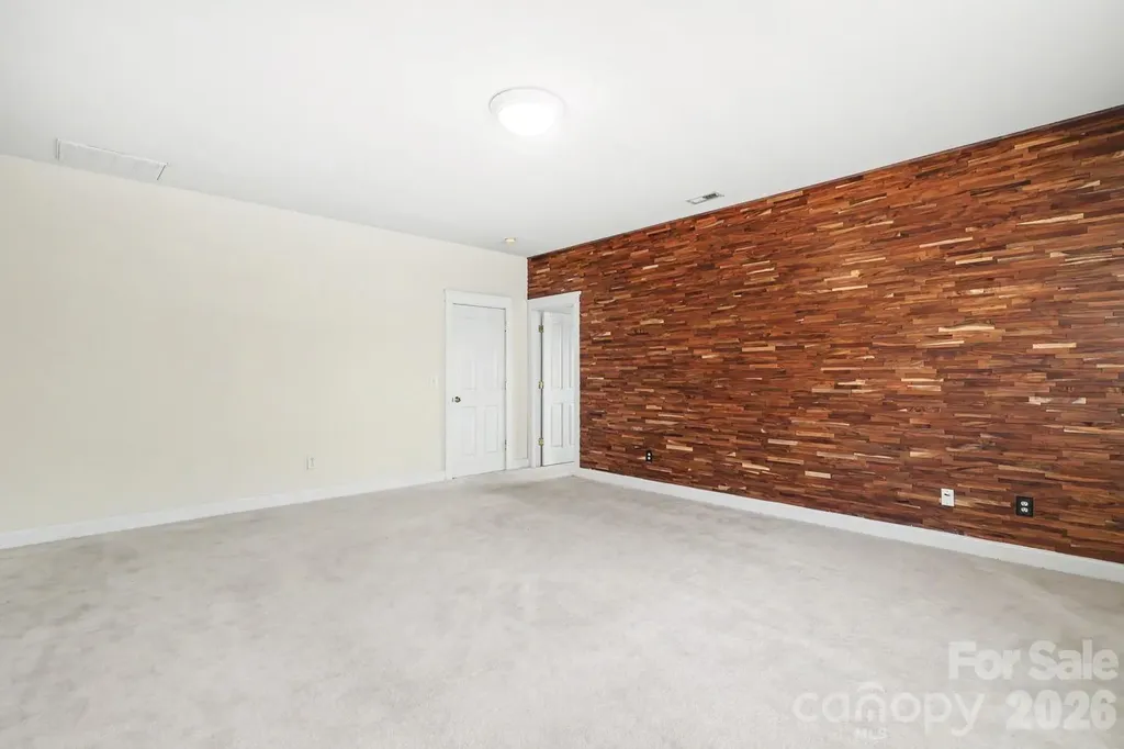3044 Parker Green Trail Charlotte NC 28269