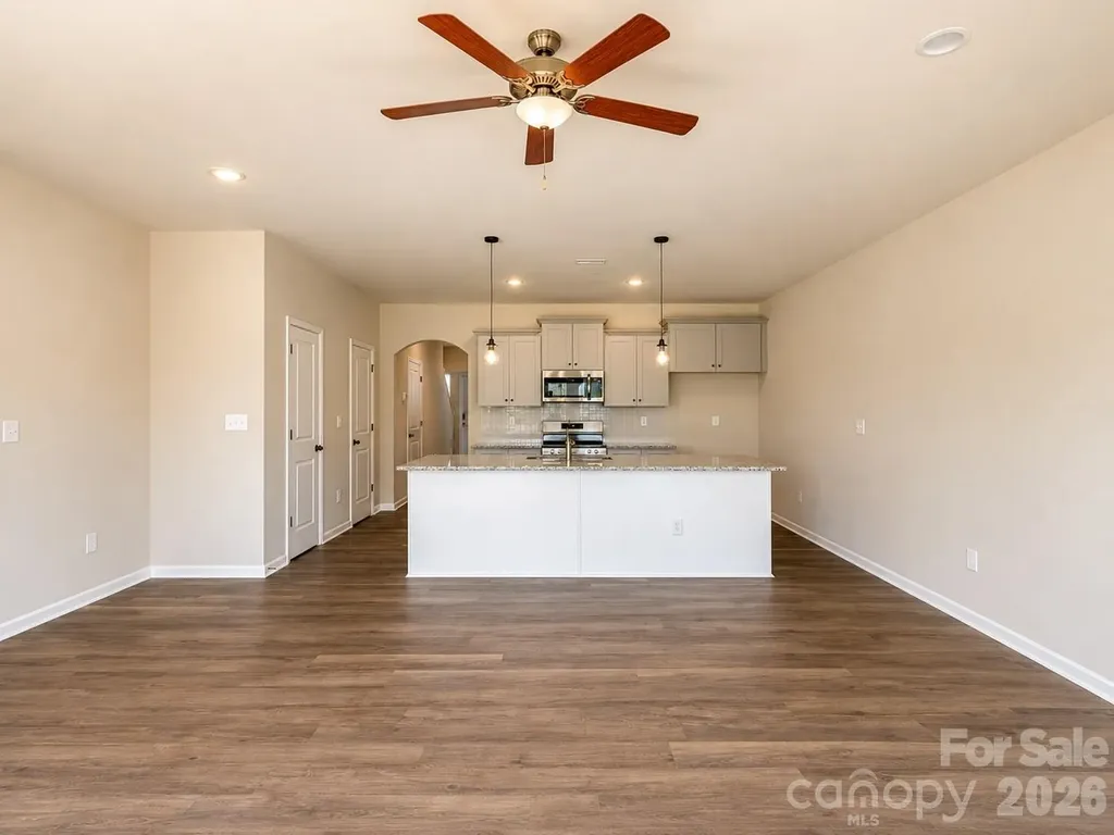5929 Wallace Avenue Charlotte NC 28227