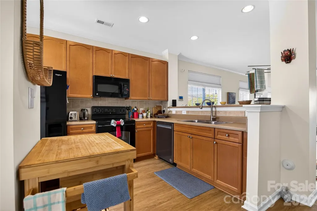 278 Davidson Gateway Drive Davidson NC 28036