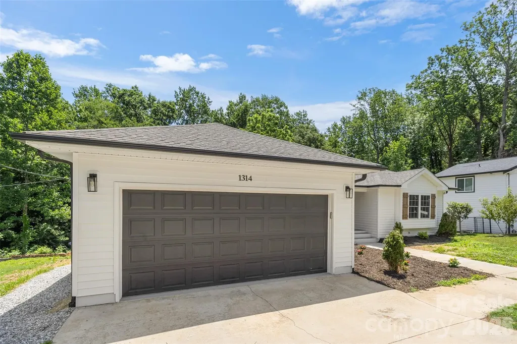 1314 Redland Drive Gastonia NC 28054