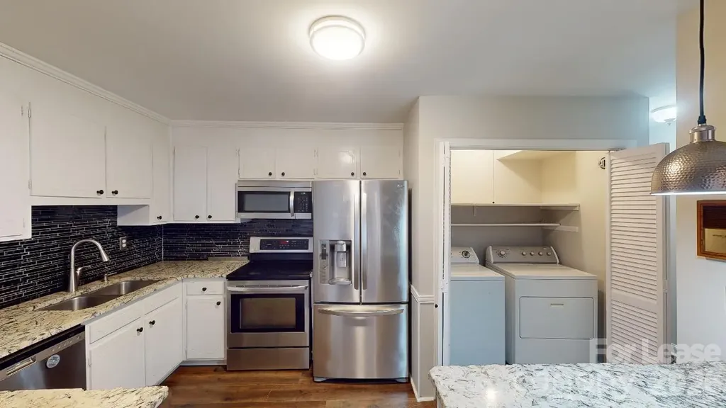 6619 Bunker Hill Circle Charlotte NC 28210