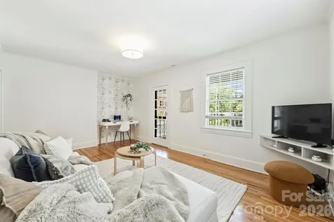 118 N Laurel Avenue Charlotte NC 28207