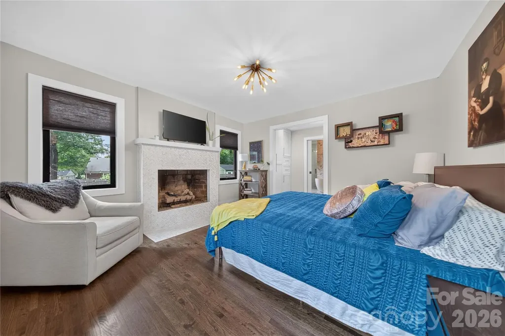 1721 Merry Oaks Road Charlotte NC 28205