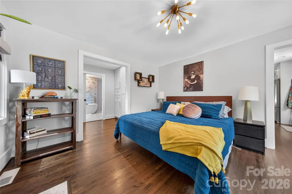 1721 Merry Oaks Road Charlotte NC 28205