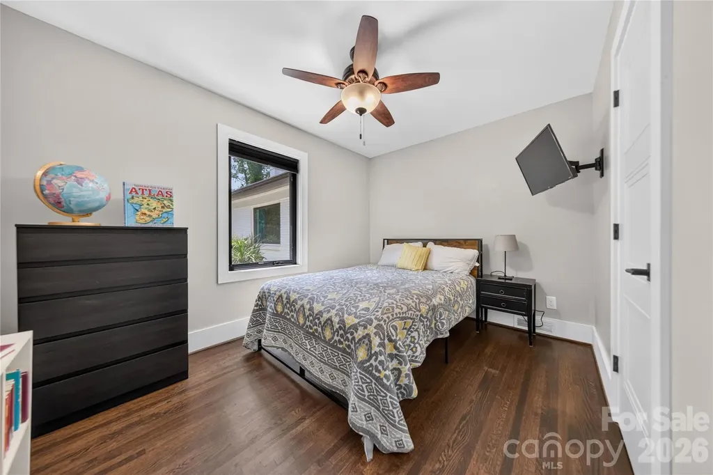 1721 Merry Oaks Road Charlotte NC 28205