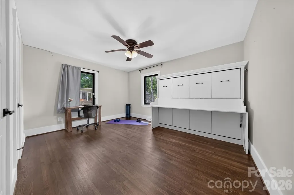 1721 Merry Oaks Road Charlotte NC 28205