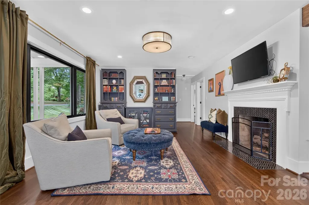 1721 Merry Oaks Road Charlotte NC 28205
