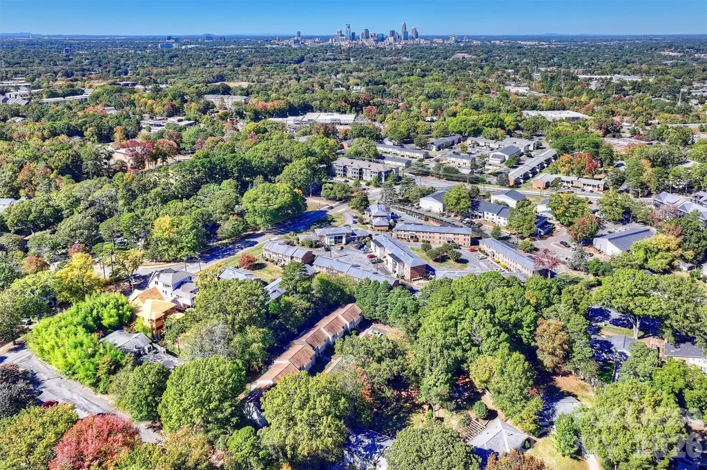 951 Hollywood Street Charlotte NC 28211