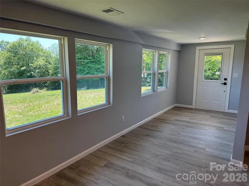 3812 Cliffside Road Mooresboro NC 28114