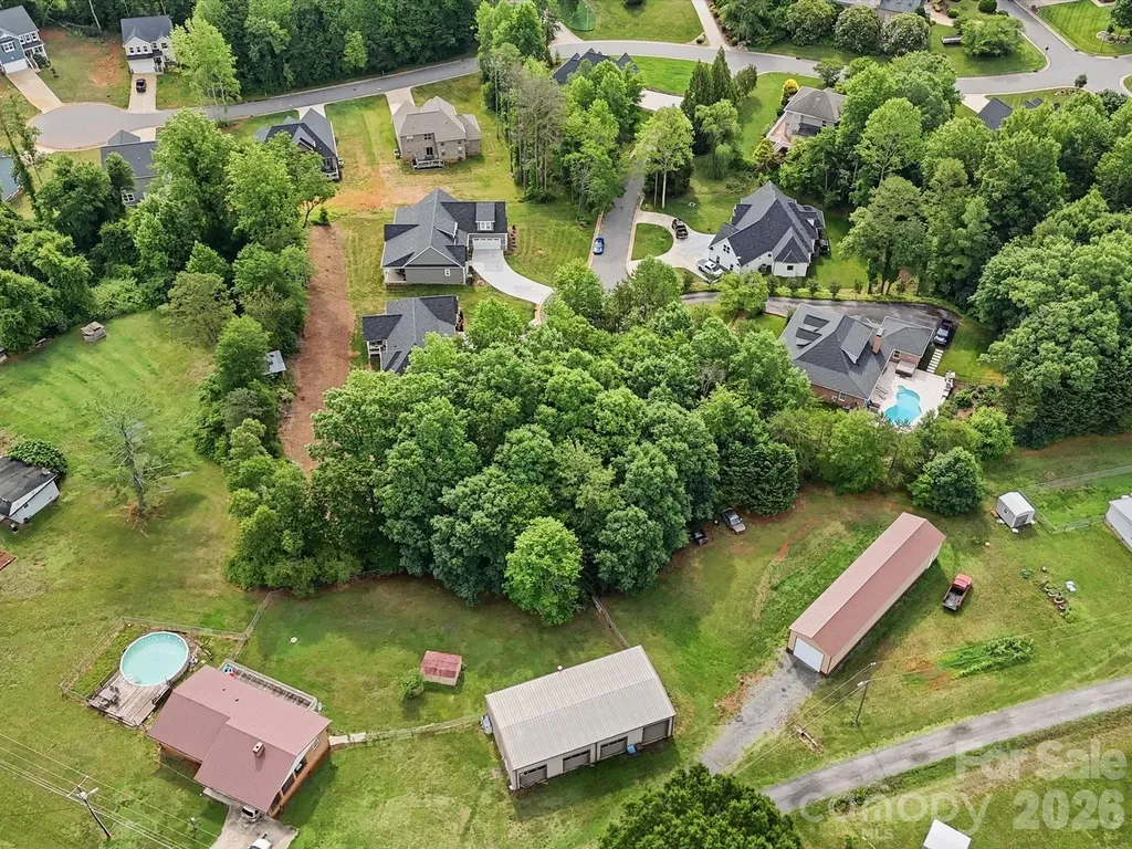 3710 Whitney Drive NE Hickory NC 28601