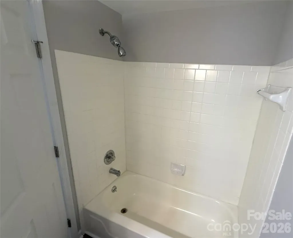 1604 Arlyn Circle Charlotte NC 28213