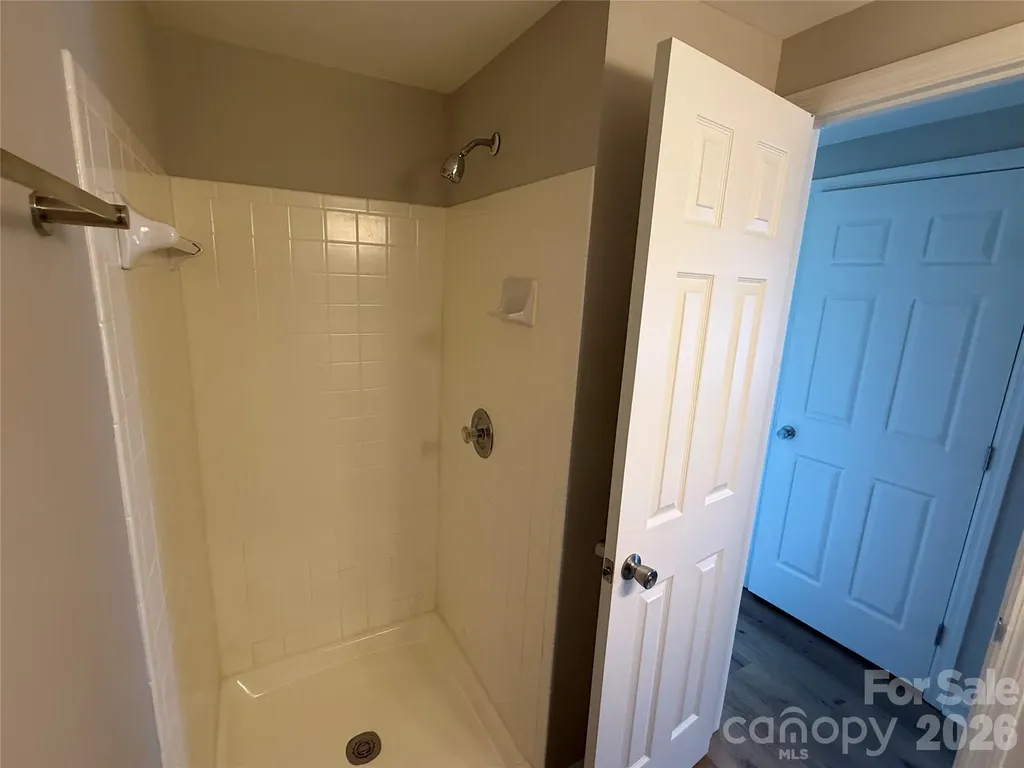1604 Arlyn Circle Charlotte NC 28213