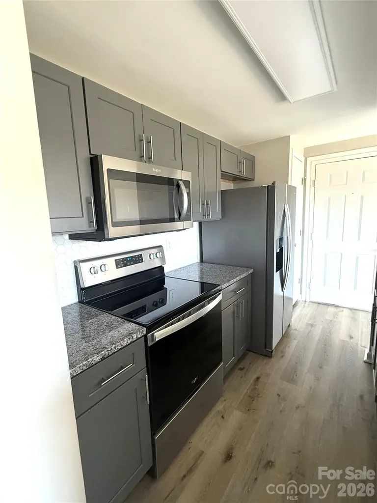 1604 Arlyn Circle Charlotte NC 28213