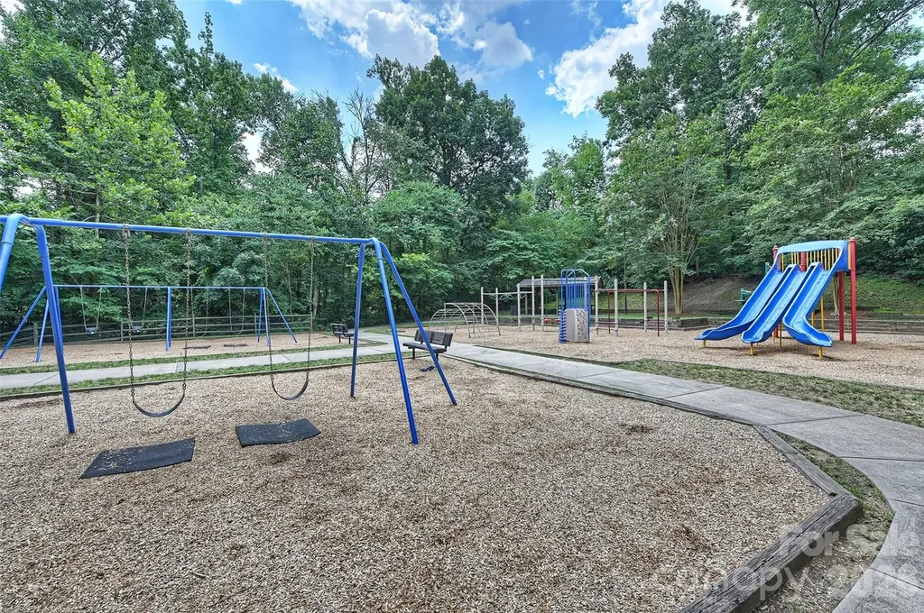 6311 Tunston Lane Charlotte NC 28269
