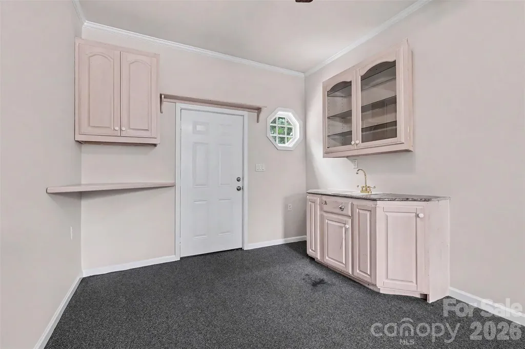 1030 Mclaughlin Drive Charlotte NC 28212