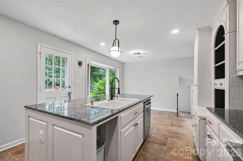 1030 Mclaughlin Drive Charlotte NC 28212