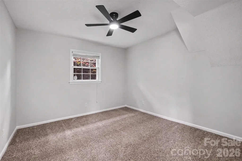 1030 Mclaughlin Drive Charlotte NC 28212