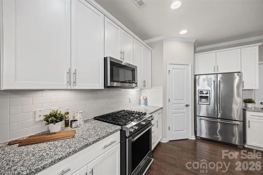 5125 Mount Clare Lane Charlotte NC 28210