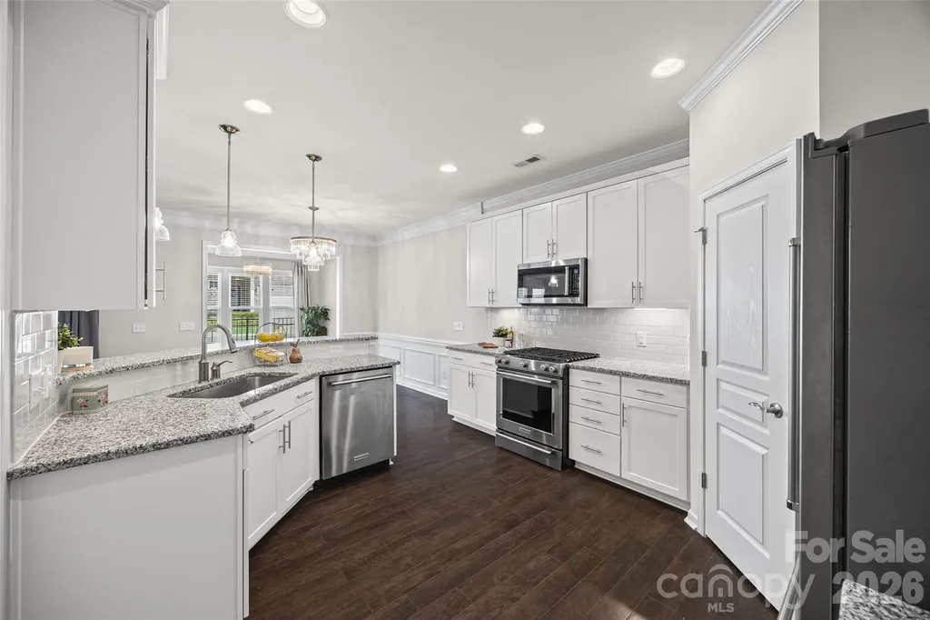 5125 Mount Clare Lane Charlotte NC 28210